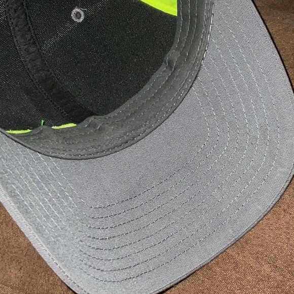 HOLT OF CALIFORNIA CAT RICHARDSON 112 TRUCKER ADJUSTABLE SNAPBACK CAP UNISEX - Picture 5 of 5